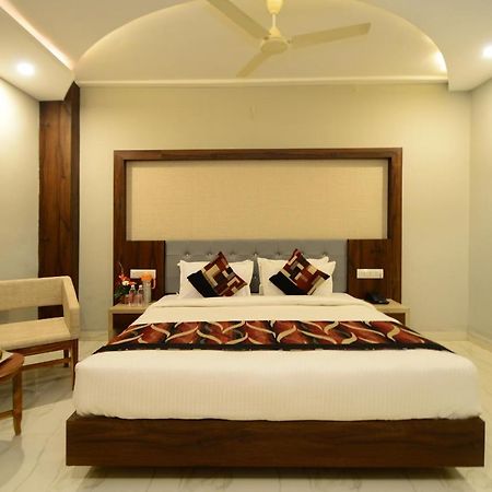 Hopp Inn Udaipur Exterior foto