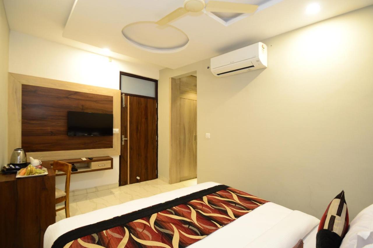 Hopp Inn Udaipur Exterior foto