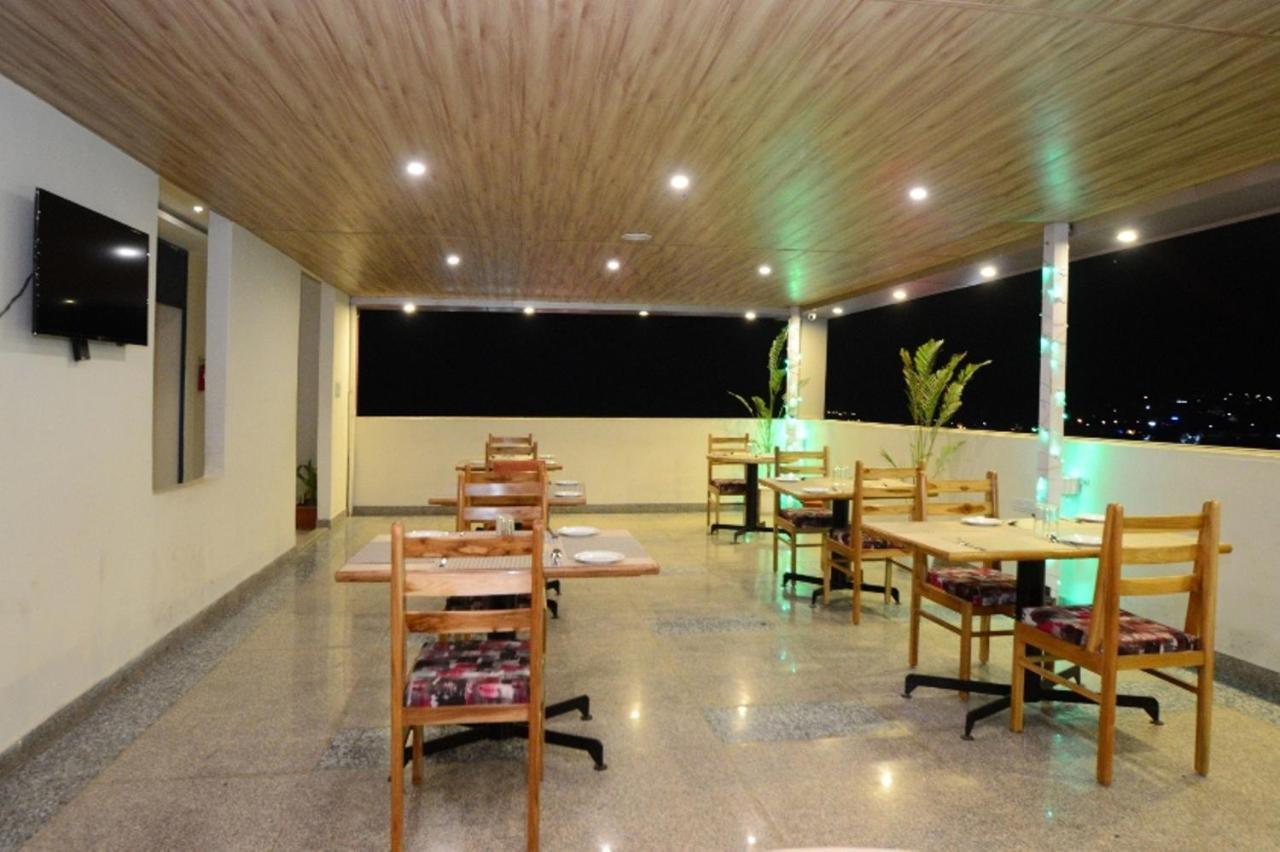 Hopp Inn Udaipur Exterior foto